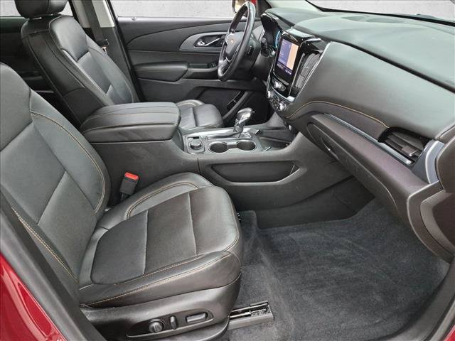 Used 2021 Chevrolet Traverse Premier FWD image 17