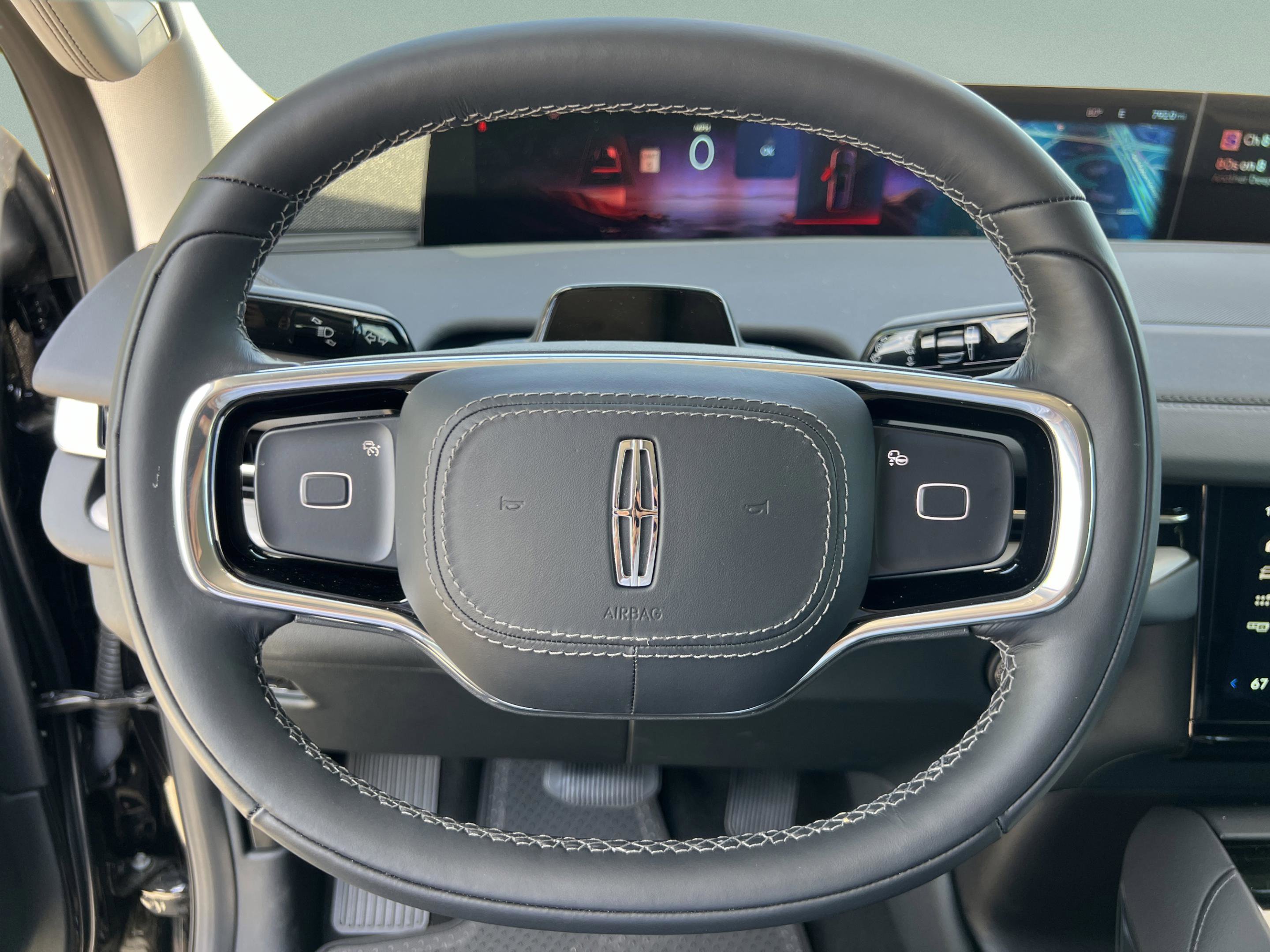 New 2025 Lincoln Navigator Reserve image 10