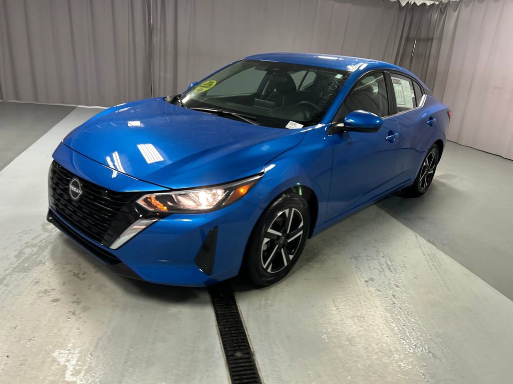 Used 2025 Nissan Sentra SV video 3