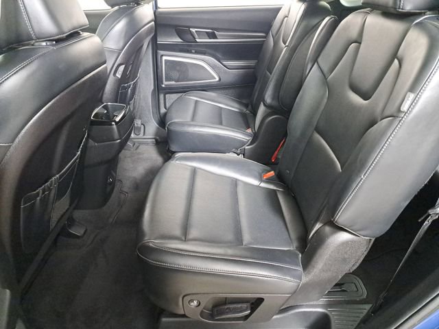Used 2025 Kia Telluride S image 12