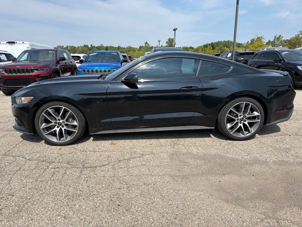 Used 2016 Ford Mustang GT Premium w/ Equipment Group 401A RWD image 8