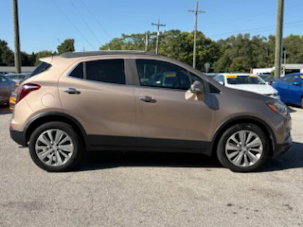 Used 2018 Buick Encore Preferred image 5