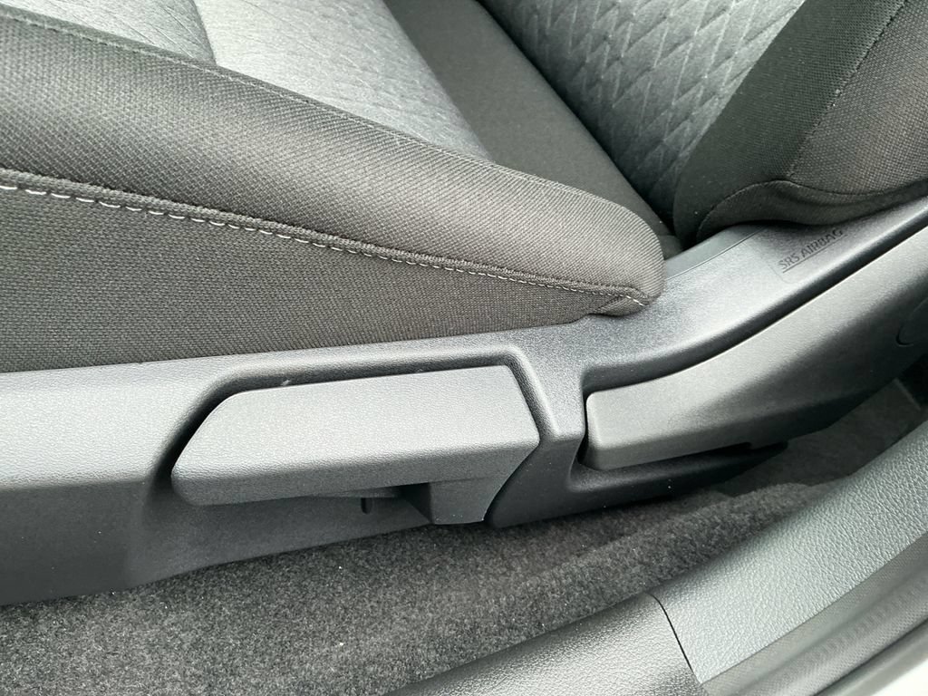 New 2026 Nissan Sentra SV w/ SV Convenience Package FWD image 25