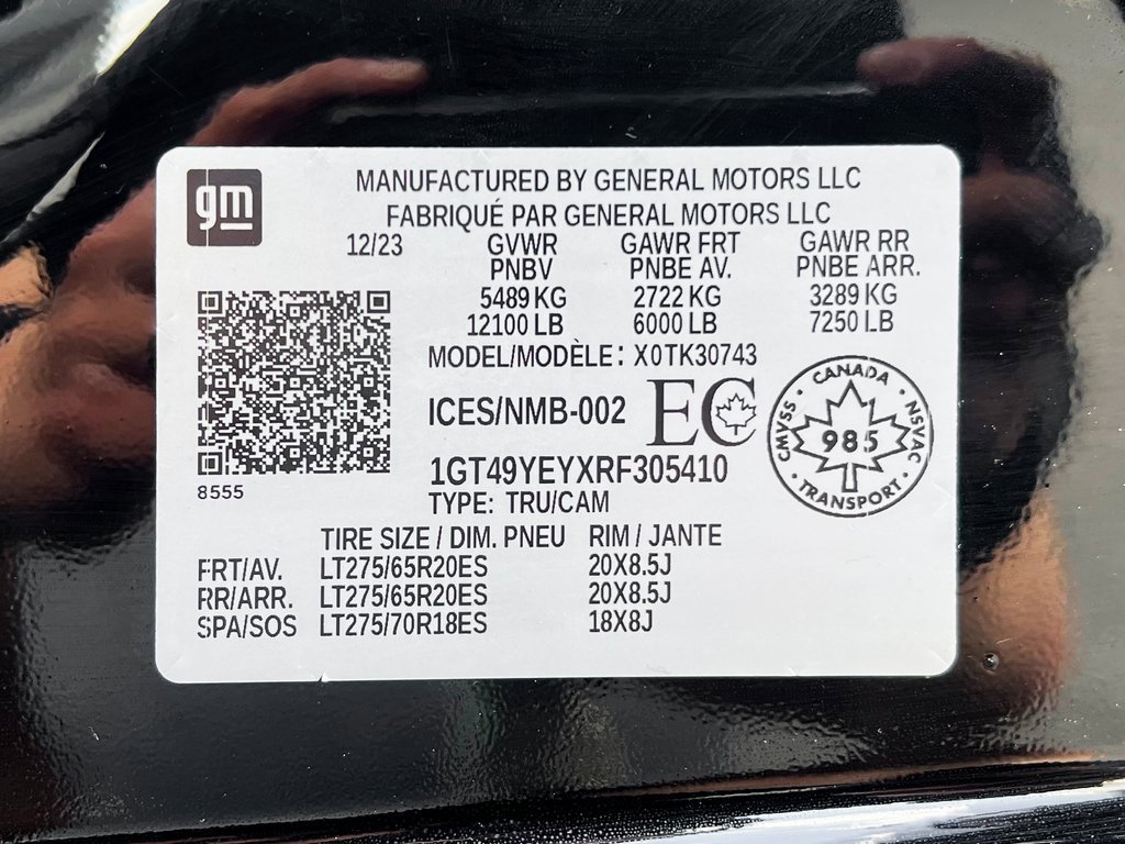 Used 2024 GMC Sierra 3500 Denali Ultimate image 31