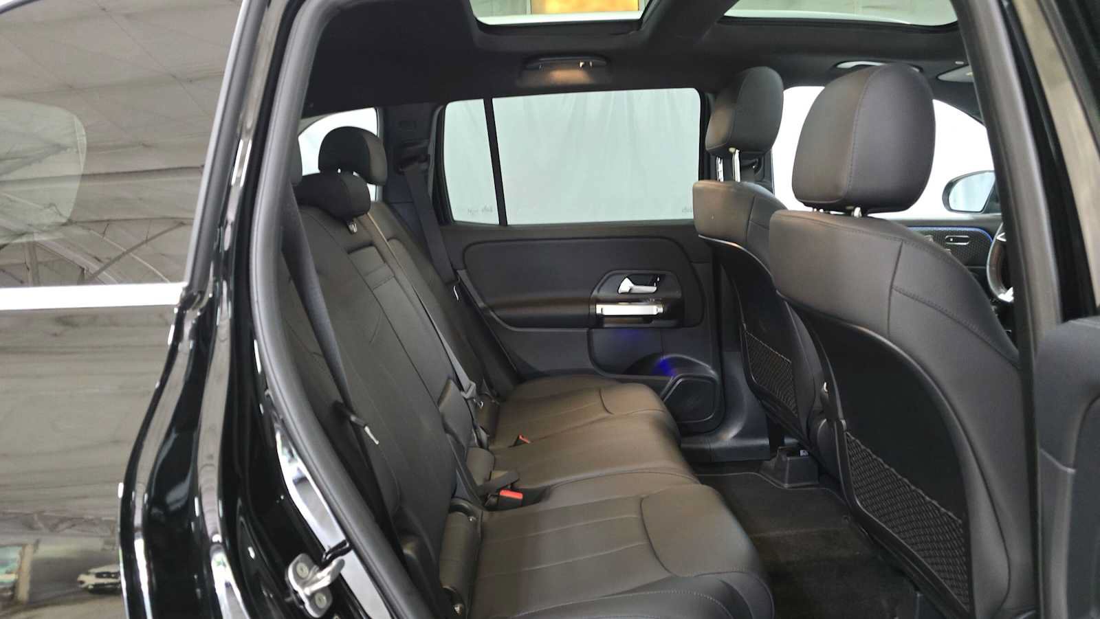 Used 2026 Mercedes-Benz GLB 250 4MATIC image 13