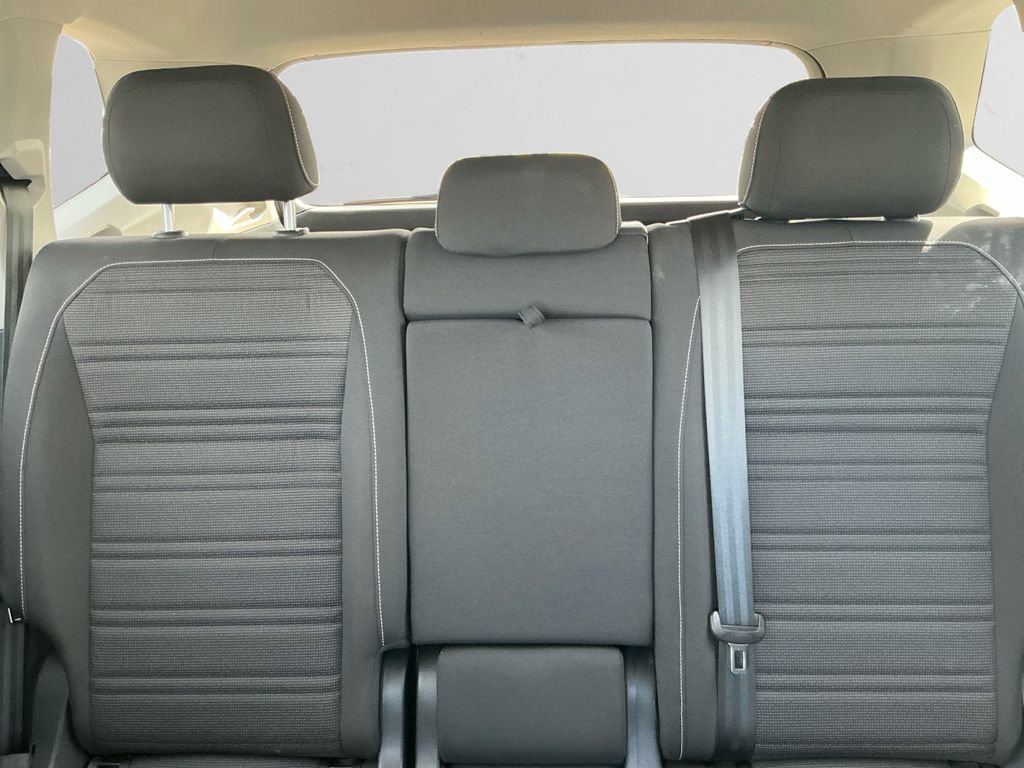 Used 2024 Volkswagen Tiguan S AWD/4WD image 13