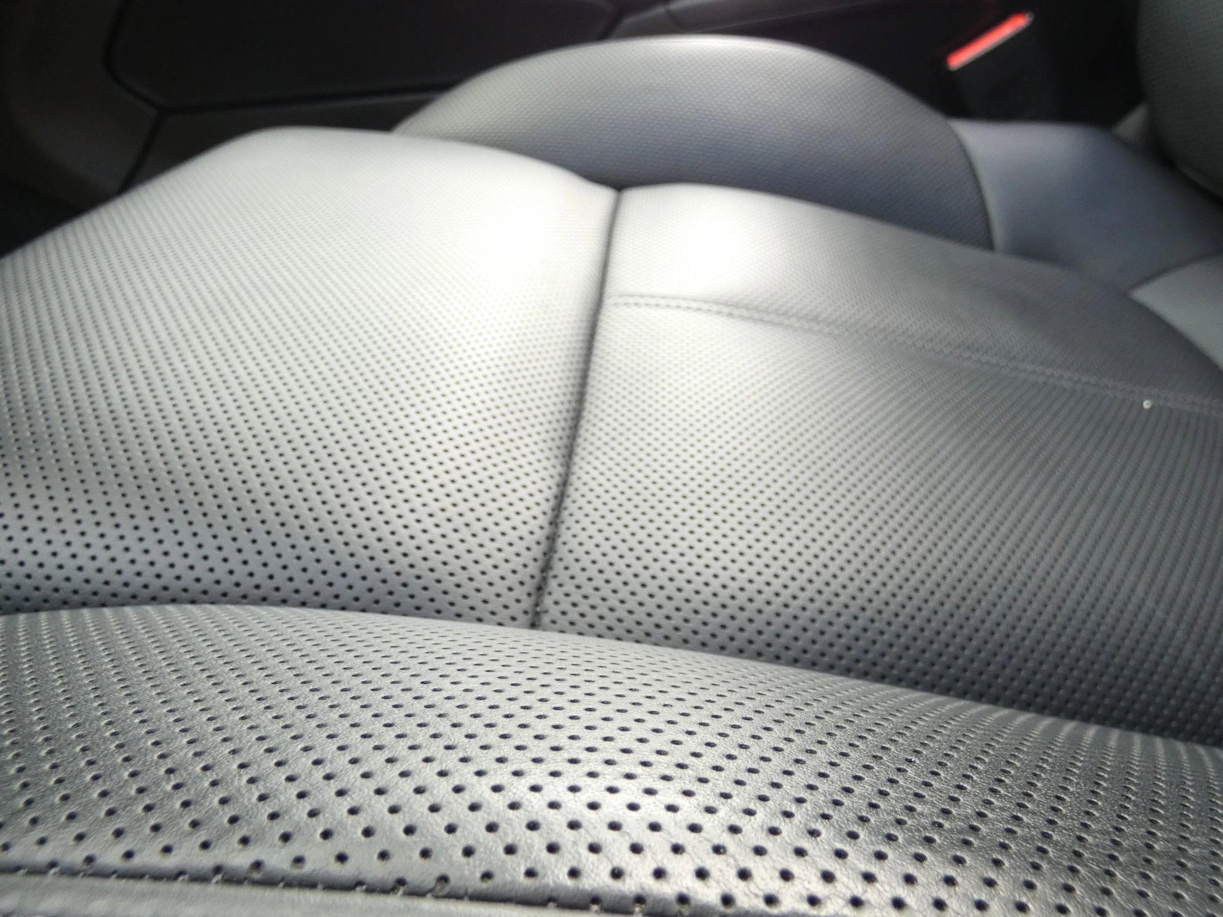 Used 2019 Porsche Macan image 54