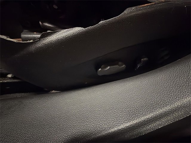 Used 2013 Buick LaCrosse Leather image 12