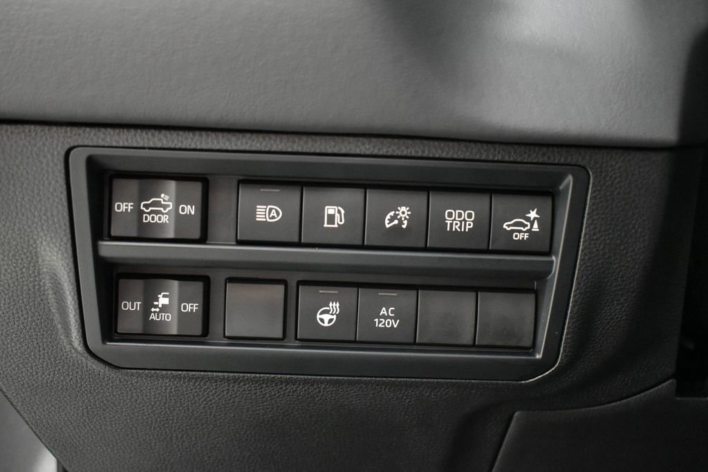 Used 2026 Toyota Tundra Platinum image 14