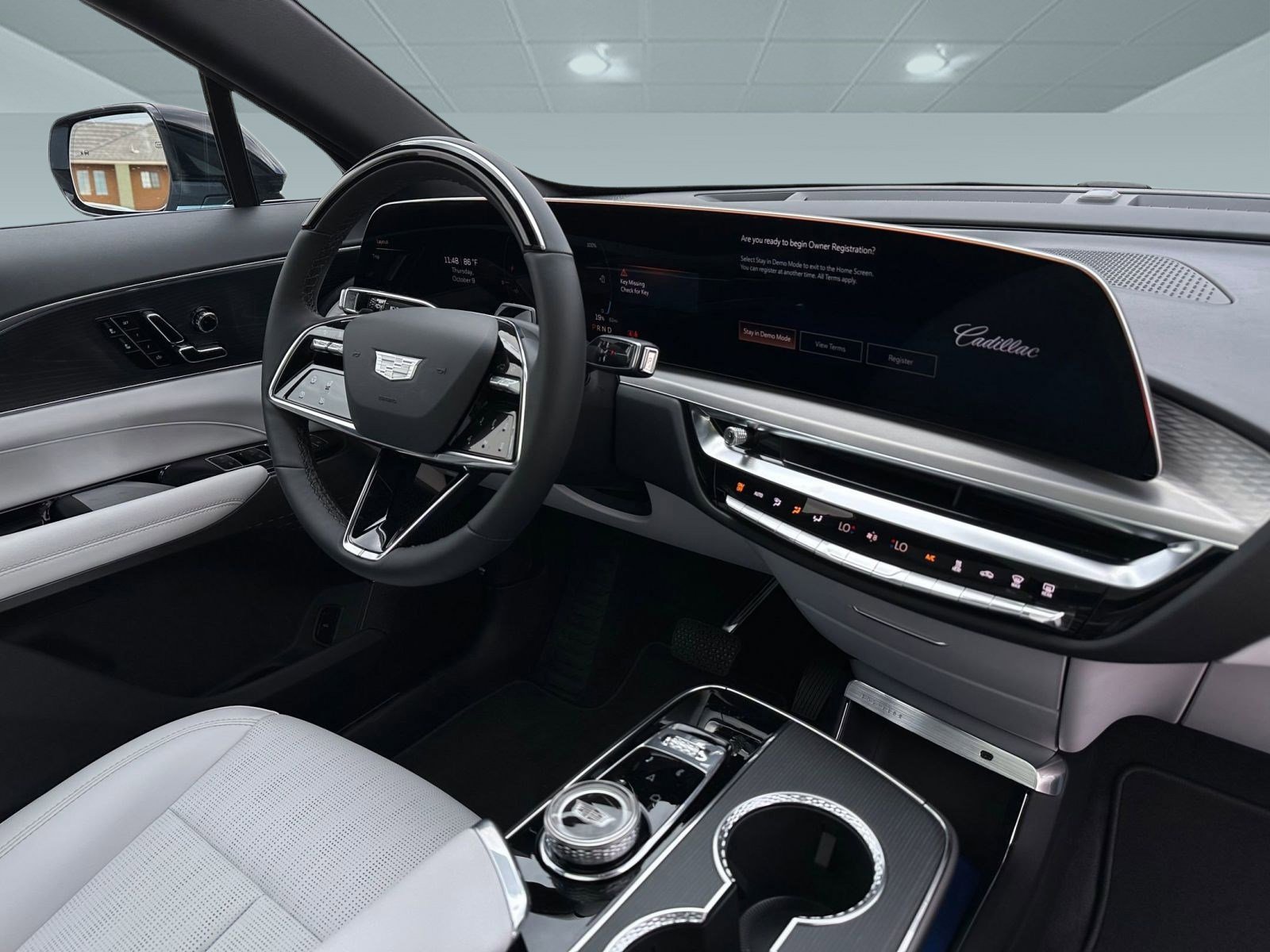 New 2026 Cadillac Lyriq Sport image 29