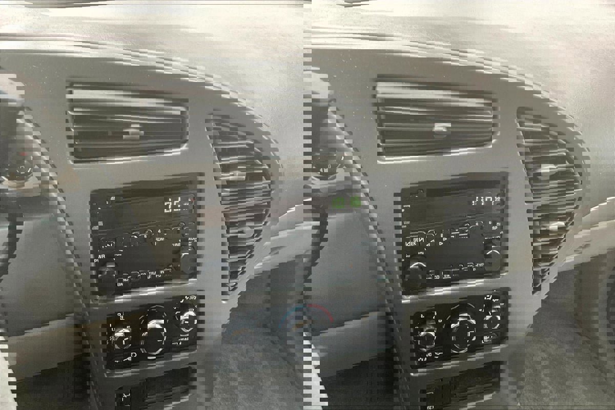 Used 2005 Buick Rendezvous AWD image 9