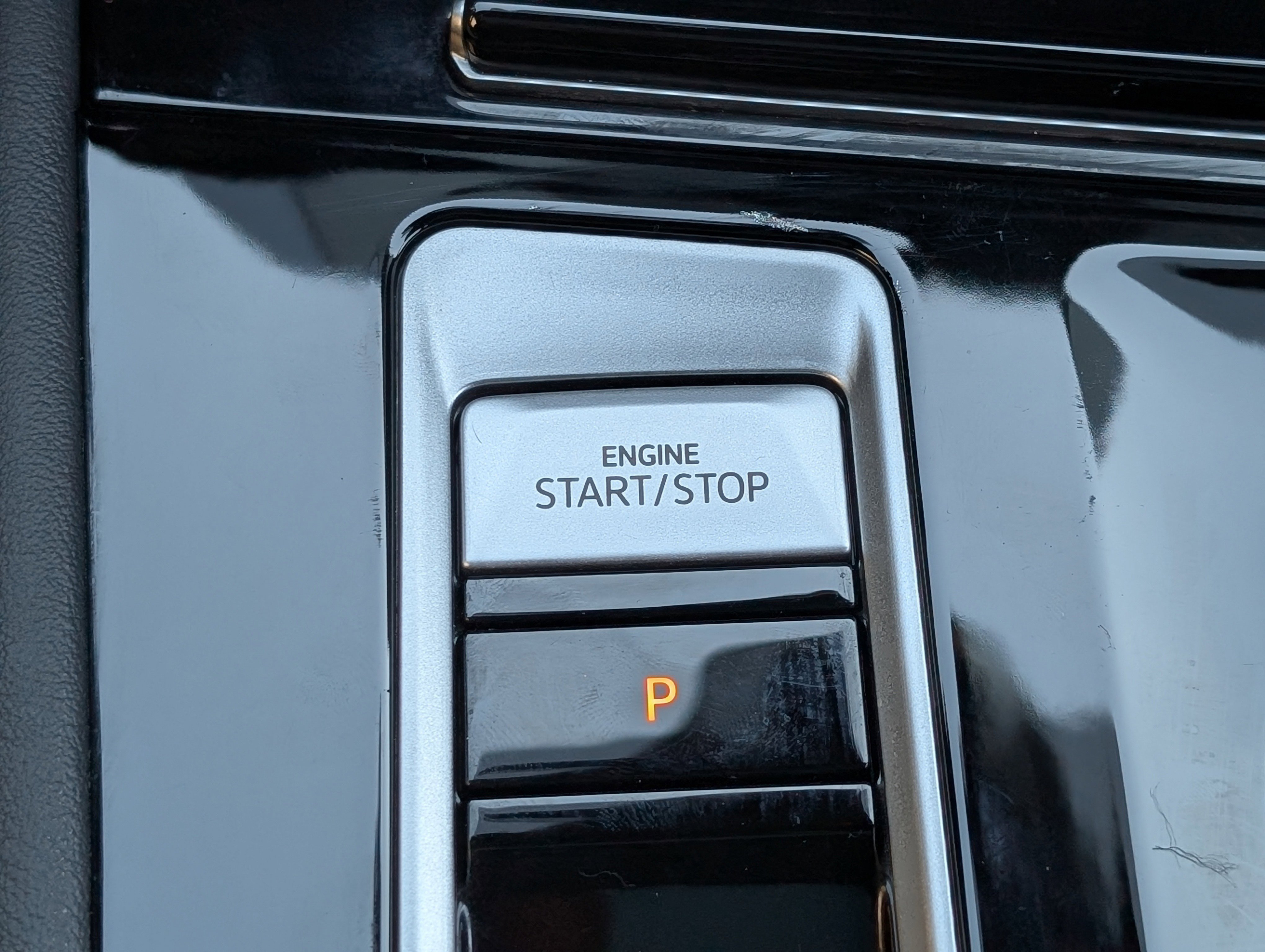 Used 2024 Volkswagen Atlas SEL image 37