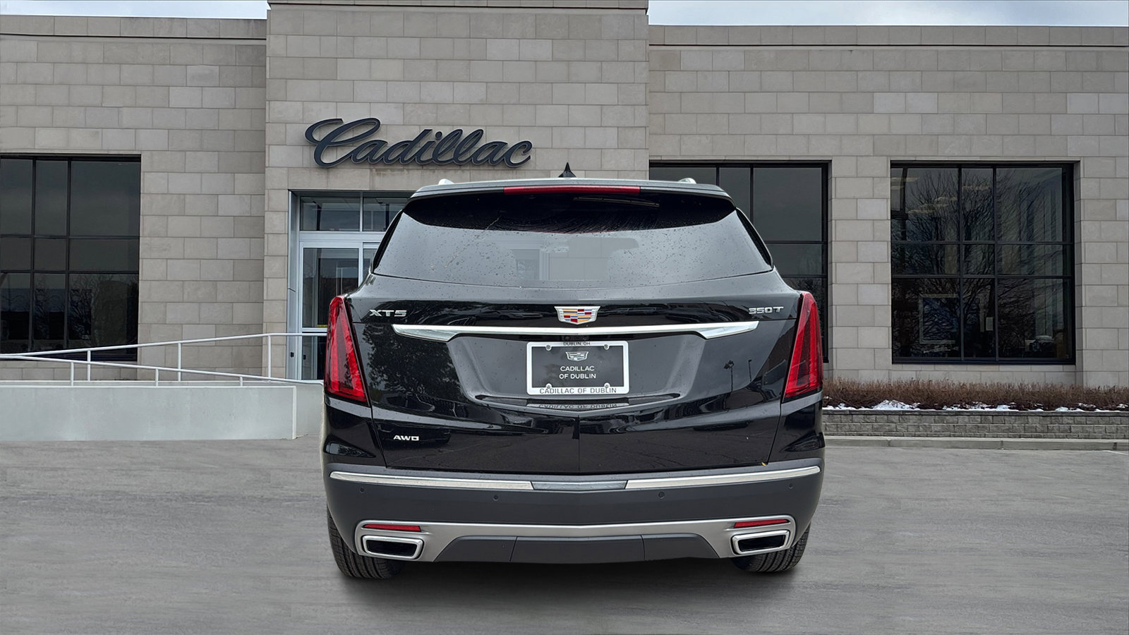 New 2026 Cadillac XT5 Premium Luxury w/ LPO, Floor Liner Package AWD/4WD image 6