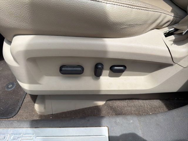 Used 2014 Ford Edge Limited w/ Equipment Group 301A FWD image 11