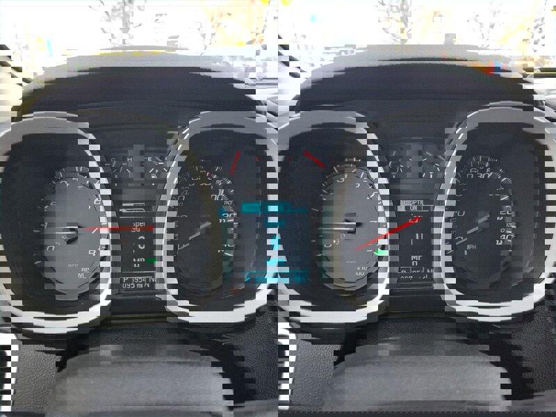 Used 2015 Chevrolet Equinox LT w/ Driver Convenience Package image 15