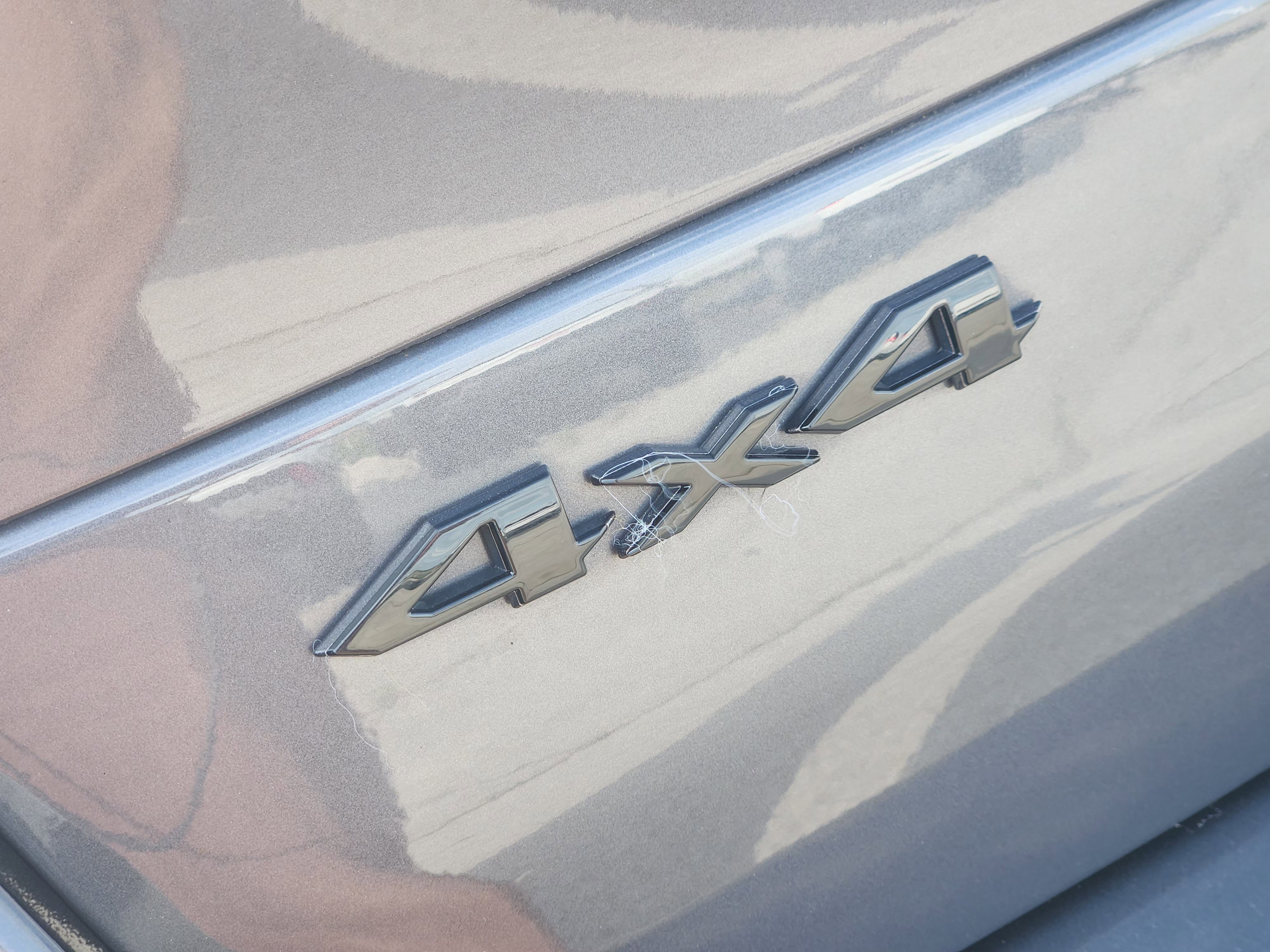 Used 2025 Jeep Grand Cherokee L Altitude AWD/4WD image 12