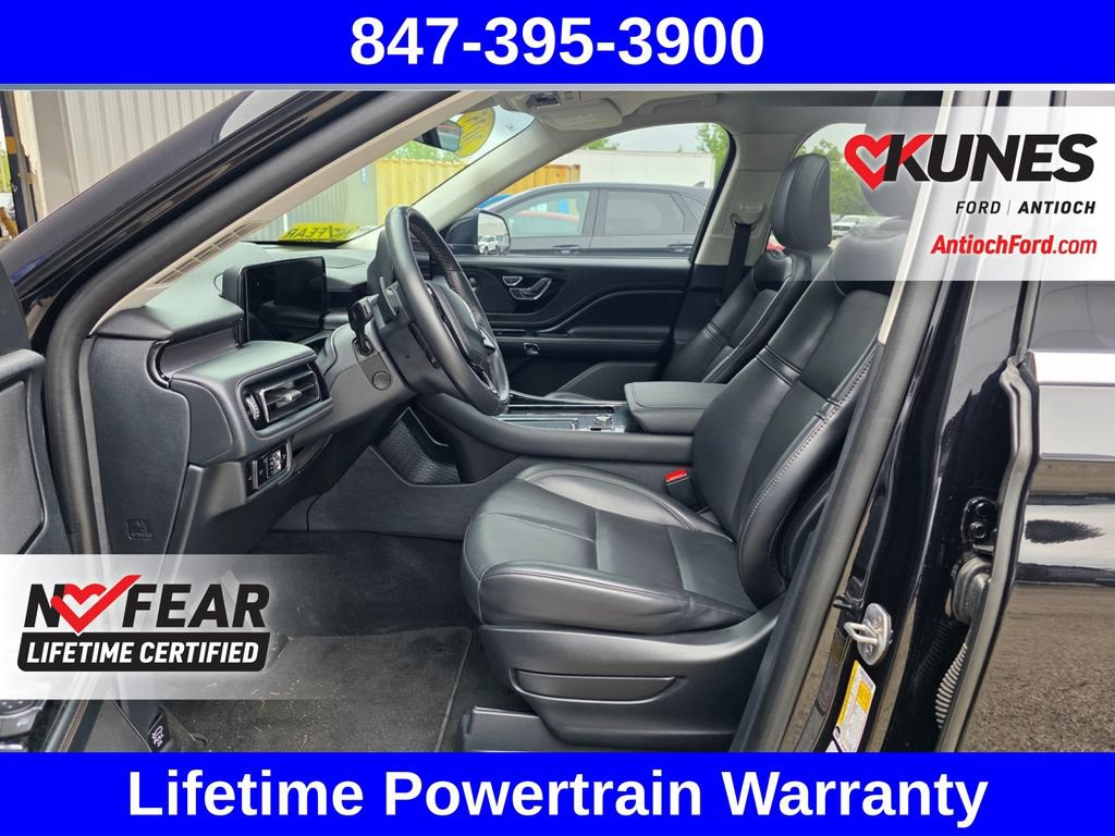 Used 2025 Lincoln Aviator AWD image 22