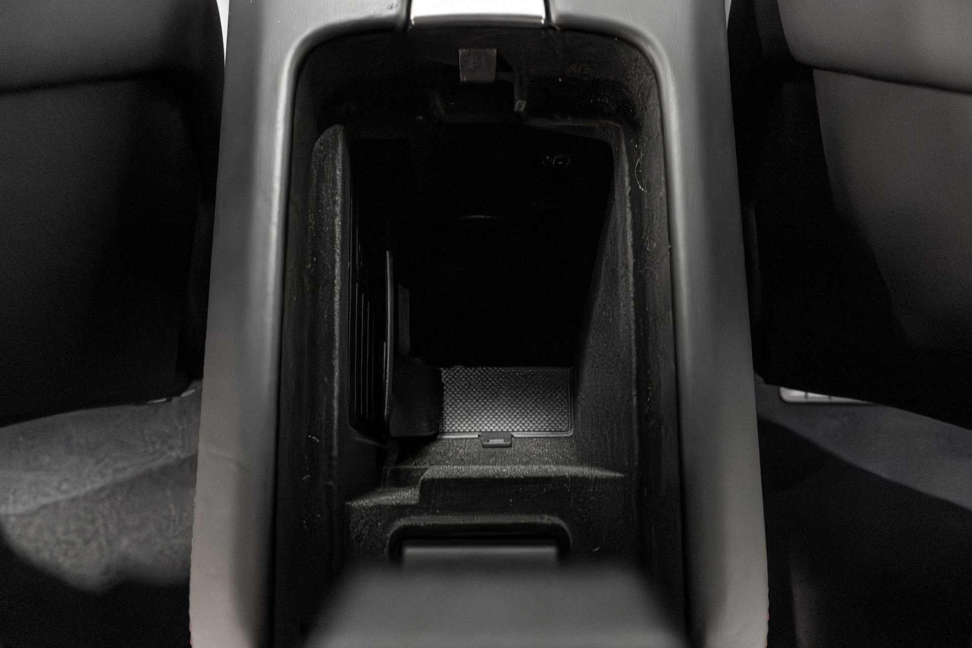 Used 2023 Audi RS e-tron GT image 32