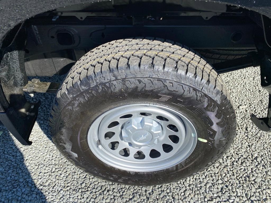 New 2025 Chevrolet Silverado 1500 W/T w/ WT Value Package image 24