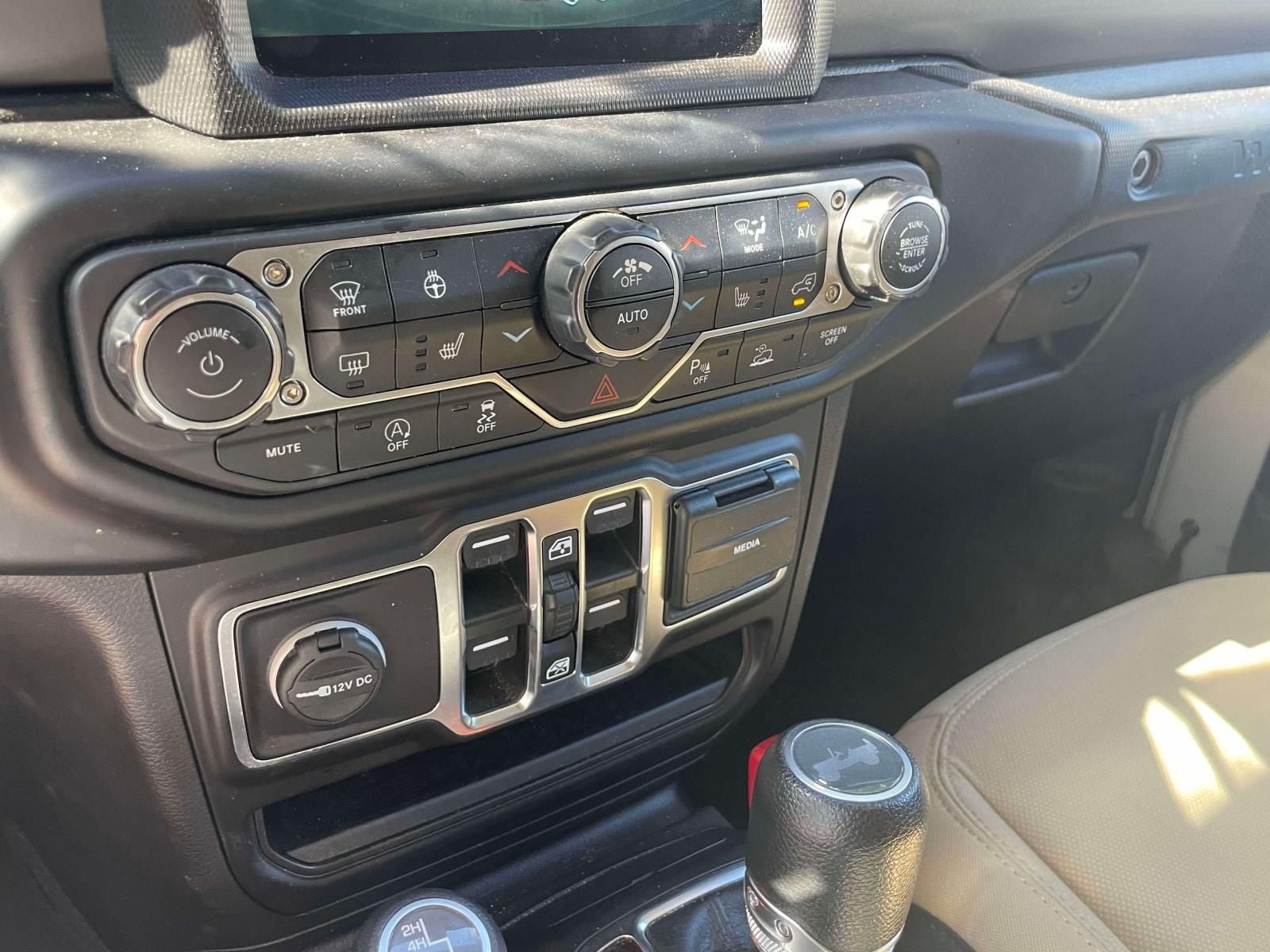 Used 2022 Jeep Wrangler Unlimited Sport AWD/4WD image 28