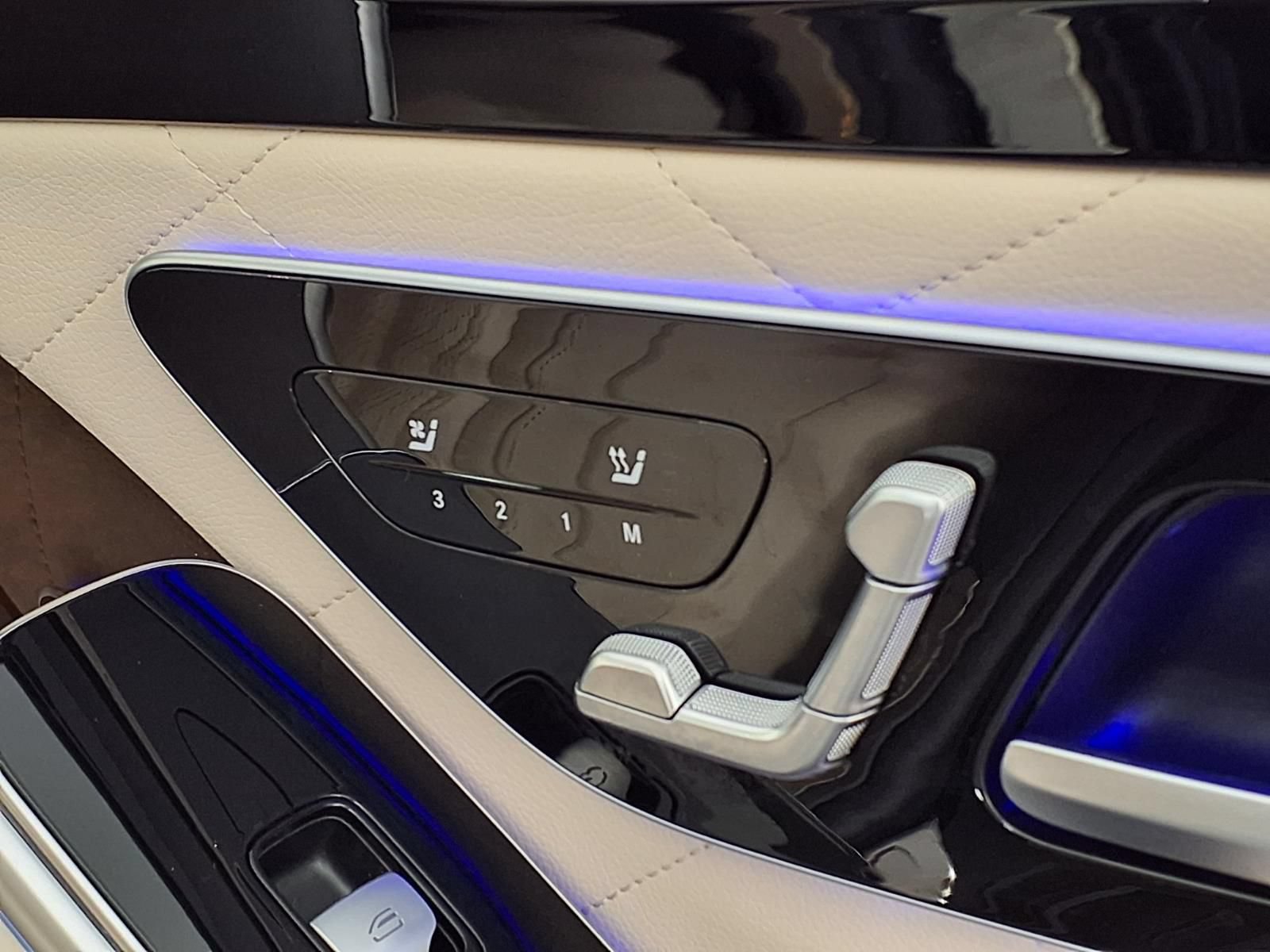 Used 2023 Mercedes-Benz S 580 4MATIC Sedan image 9