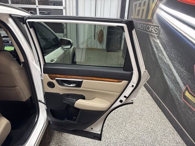 Used 2018 Honda CR-V Touring image 24