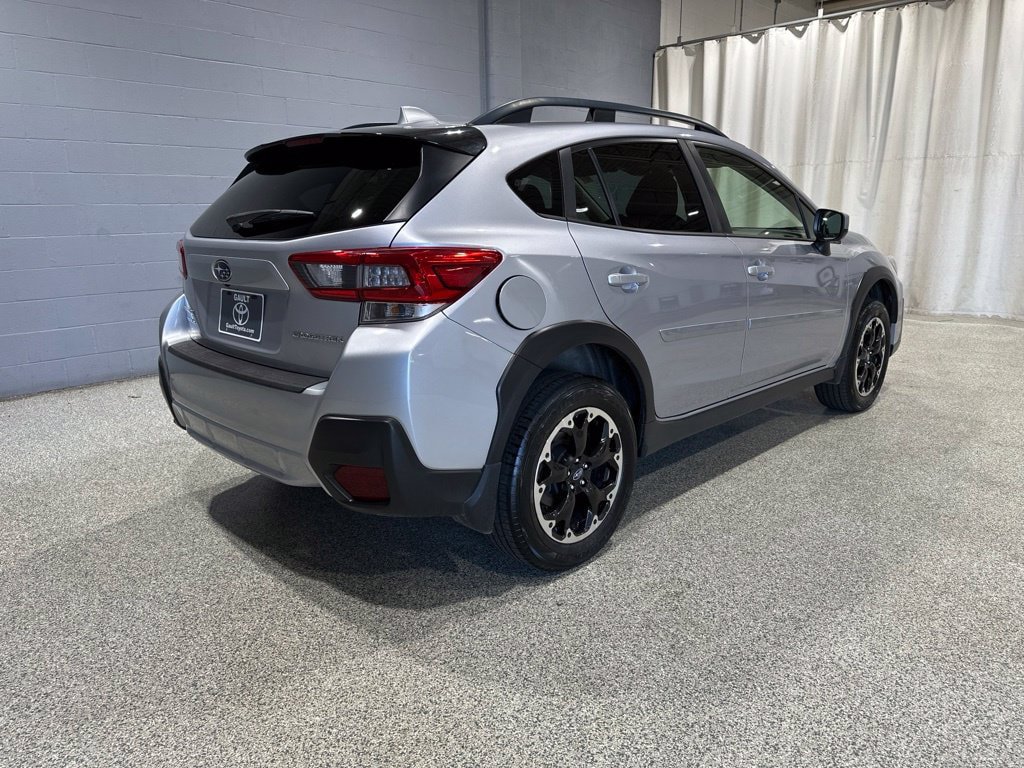 Used 2023 Subaru Crosstrek 2.0i Premium AWD/4WD image 3
