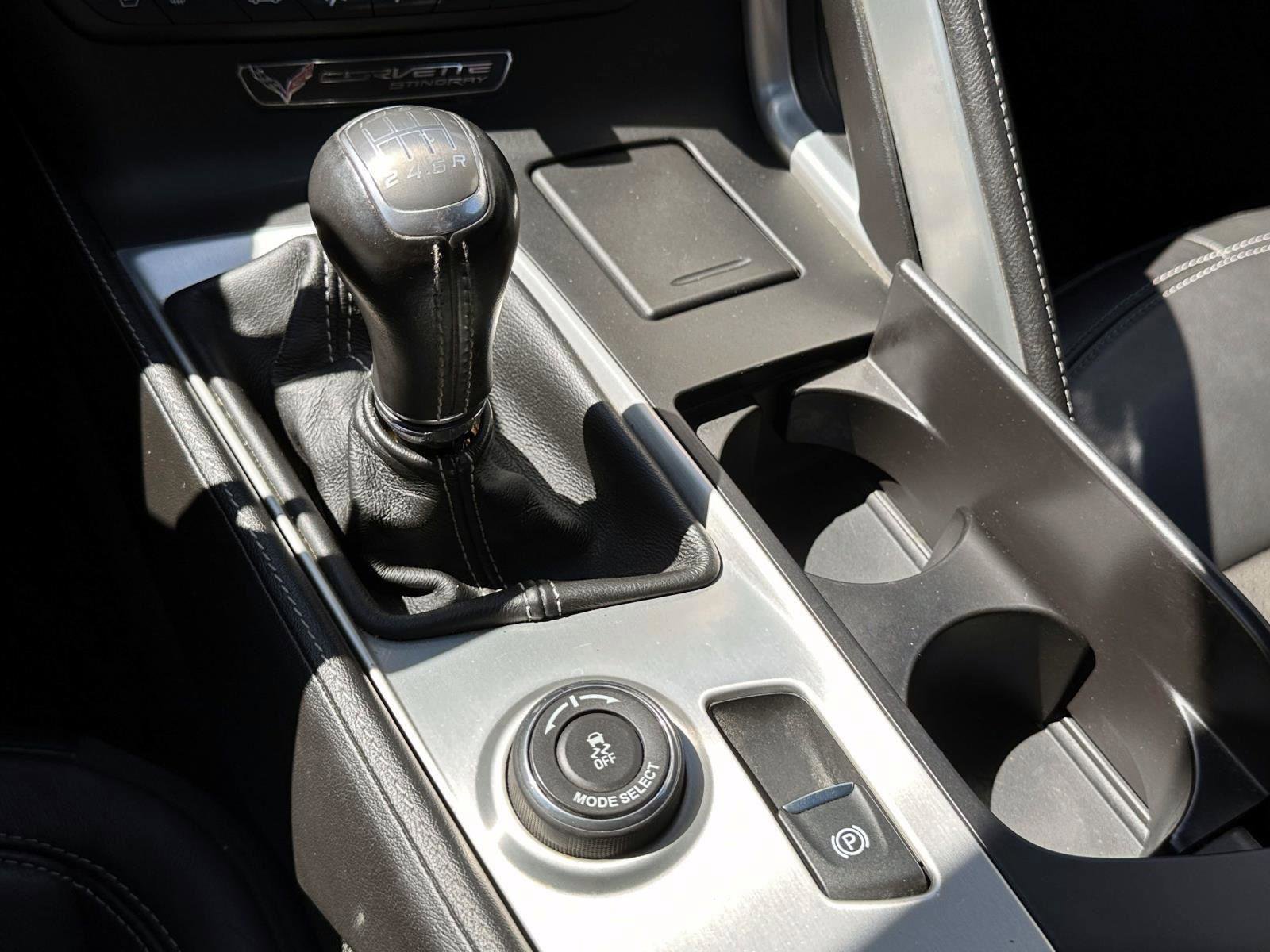 Used 2014 Chevrolet Corvette Stingray Coupe w/ 2LT Preferred Equipment Group image 31