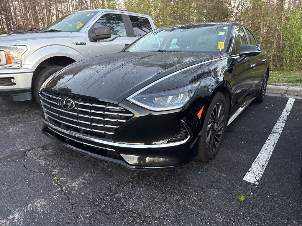 Used 2022 Hyundai Sonata SEL image 1