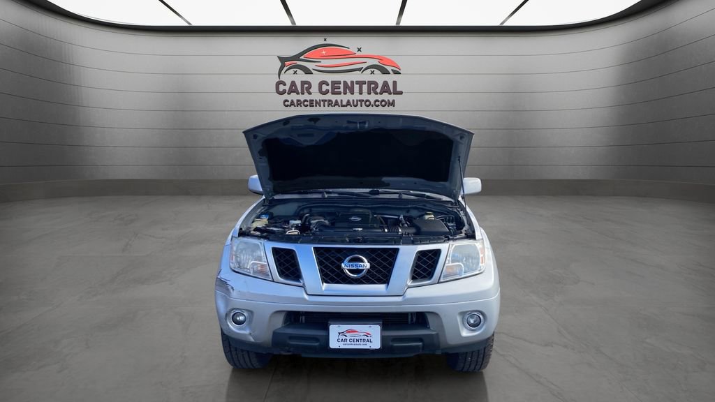 Used 2017 Nissan Frontier PRO-4X image 32