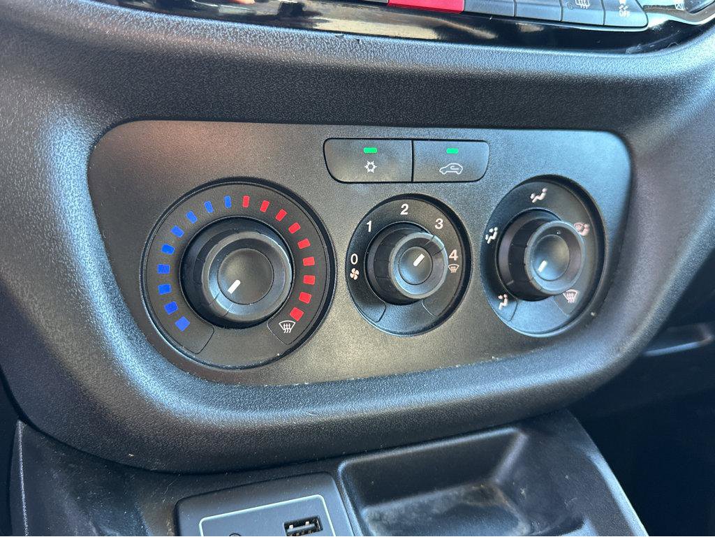 Used 2018 RAM ProMaster City Tradesman SLT image 25