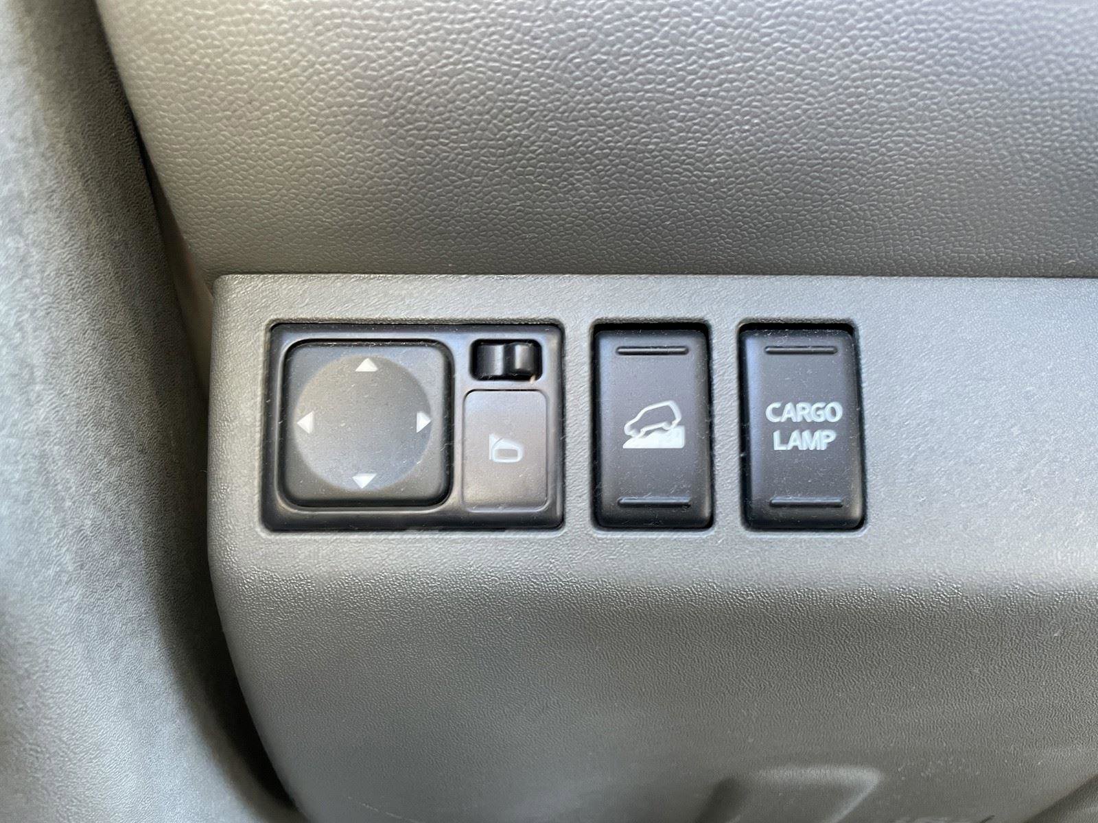 Used 2017 Nissan Frontier SV w/ SV Value Truck Package image 27