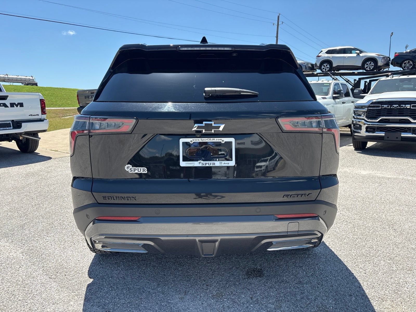Used 2026 Chevrolet Equinox ACTIV FWD image 5