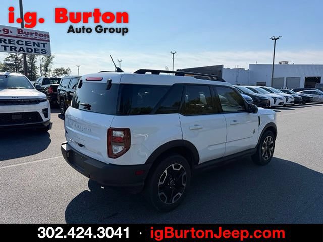 Used 2023 Ford Bronco Sport Outer Banks w/ Tech Package AWD/4WD image 3