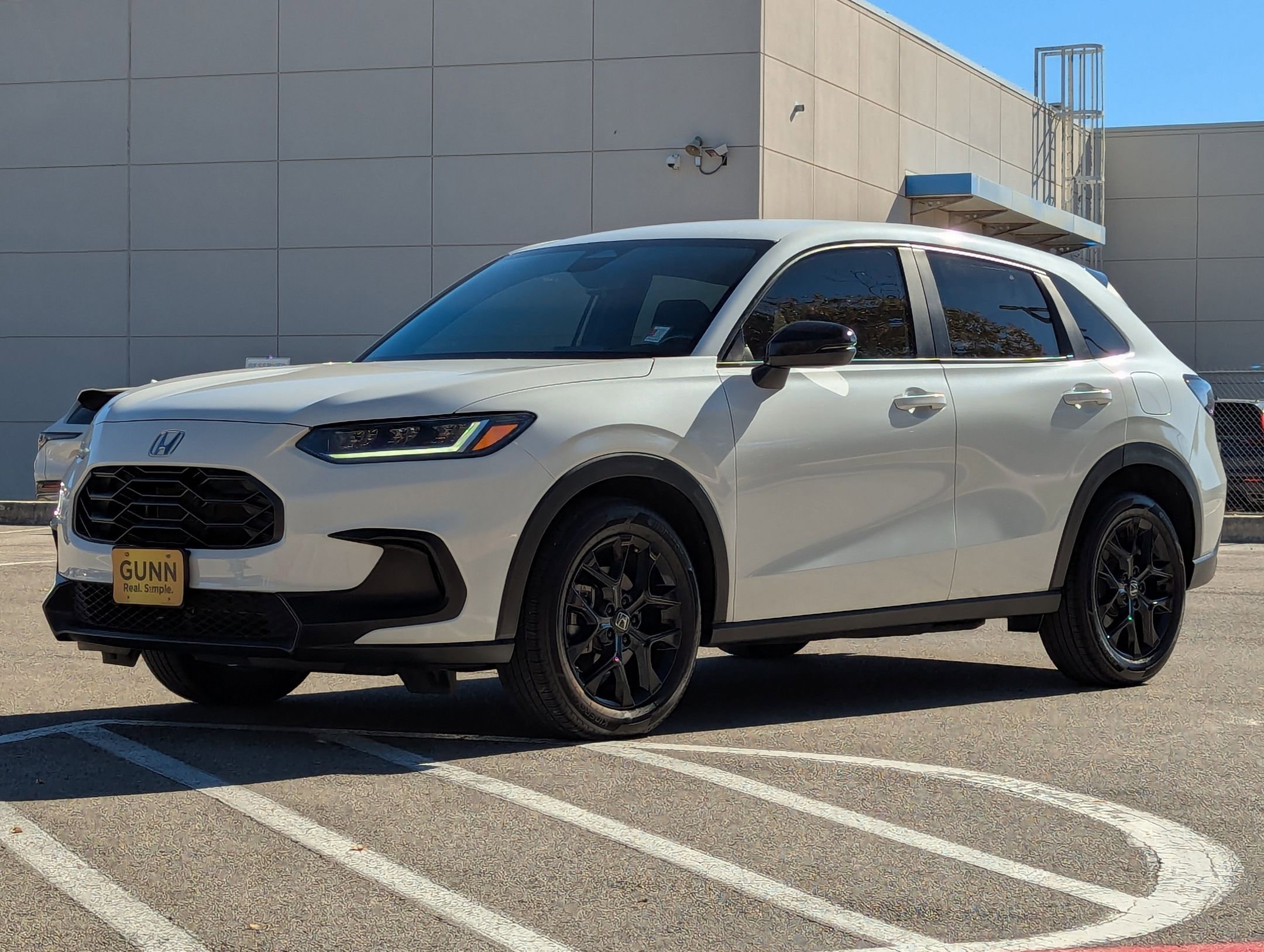 Used 2024 Honda HR-V Sport image 8