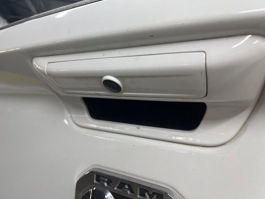 Used 2024 RAM 2500 Limited w/ Towing Technology Group image 7
