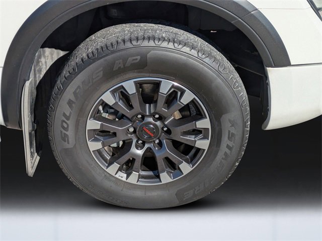 Used 2021 Nissan Titan PRO-4X w/ Pro-4x Convenience Package image 10