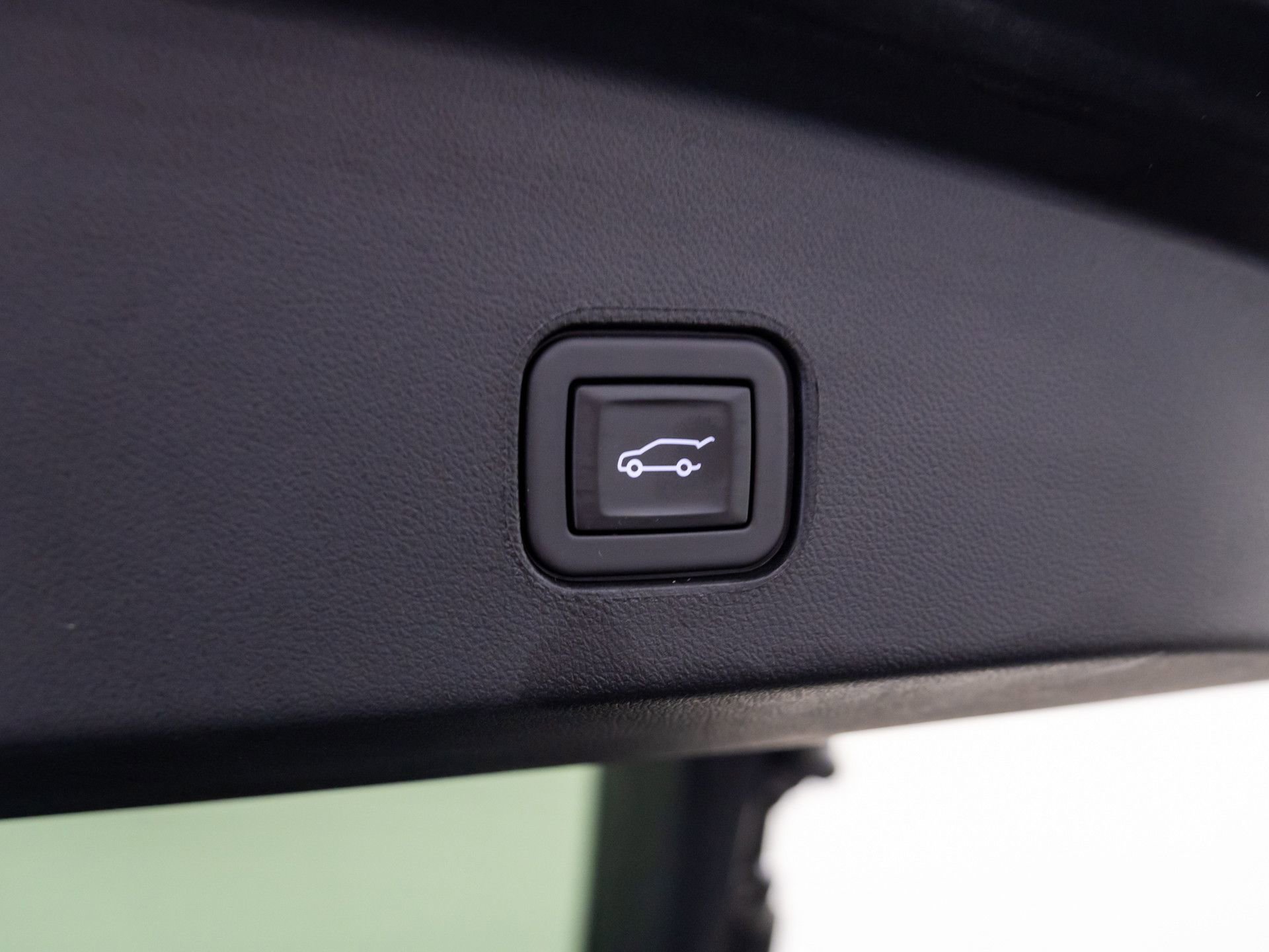 Certified 2024 Cadillac Lyriq Luxury w/ LPO, Floor Liner Package image 38