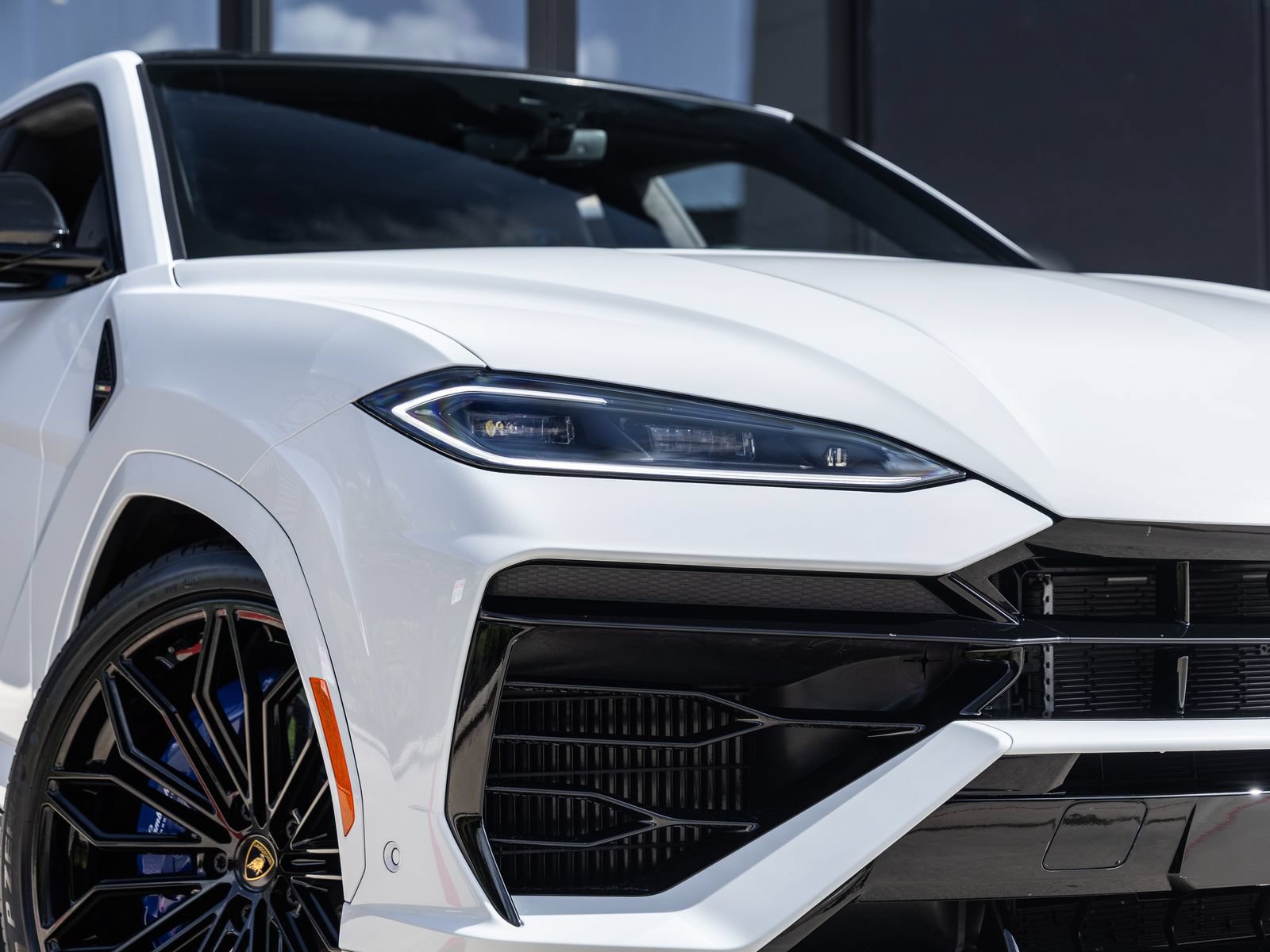 Used 2025 Lamborghini Urus S AWD/4WD image 21