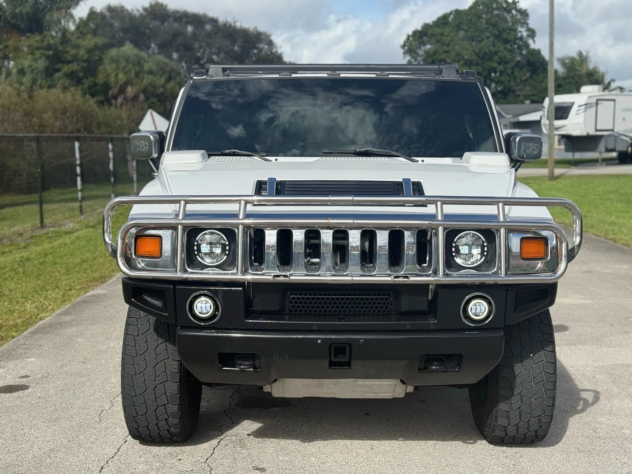 Used 2003 HUMMER H2 w/ Preferred Equipment Group image 8