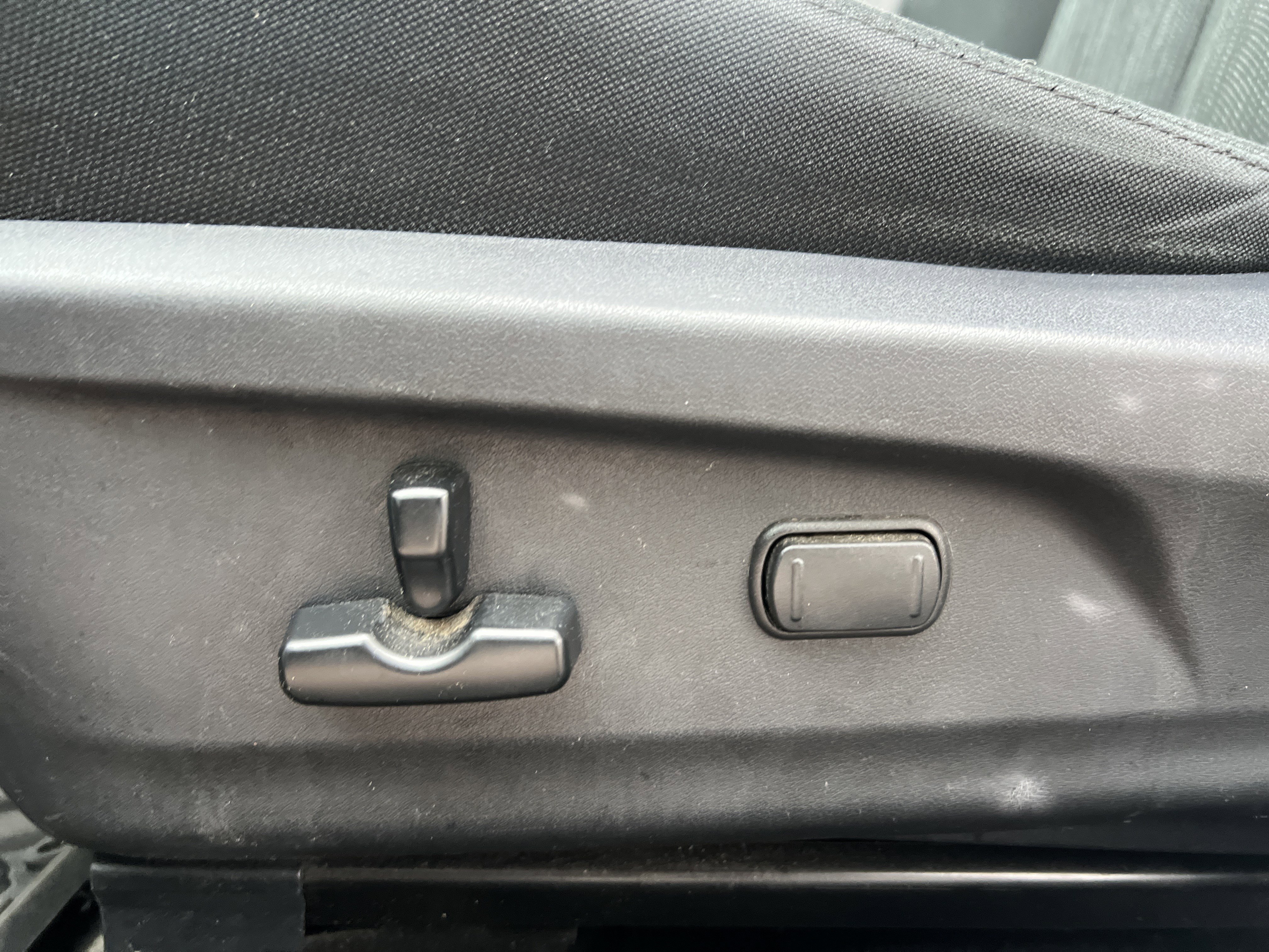 Used 2014 Subaru Outback 2.5i Premium image 36