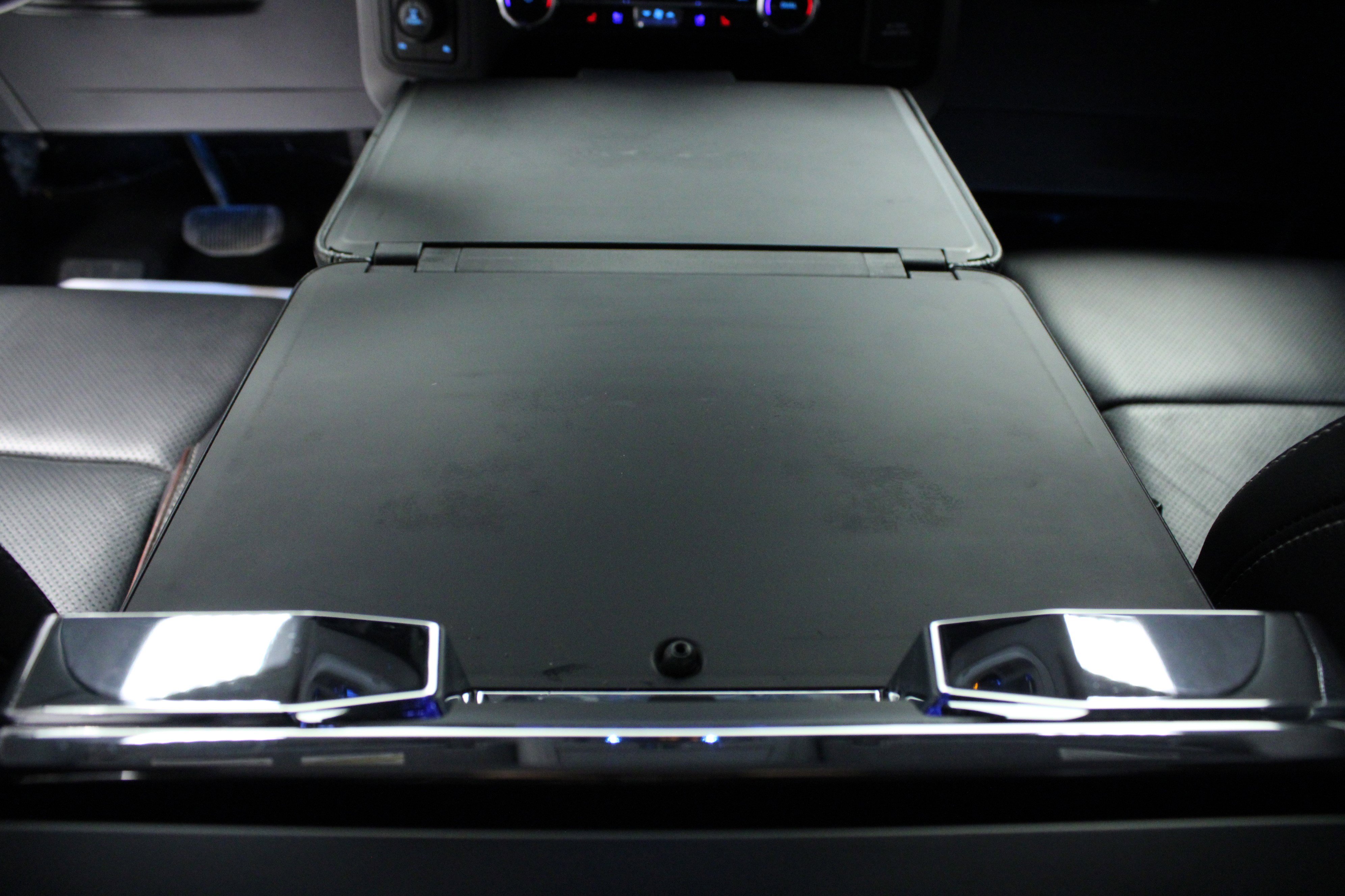 Used 2023 Ford F150 Lariat w/ Trailer Tow Package image 20