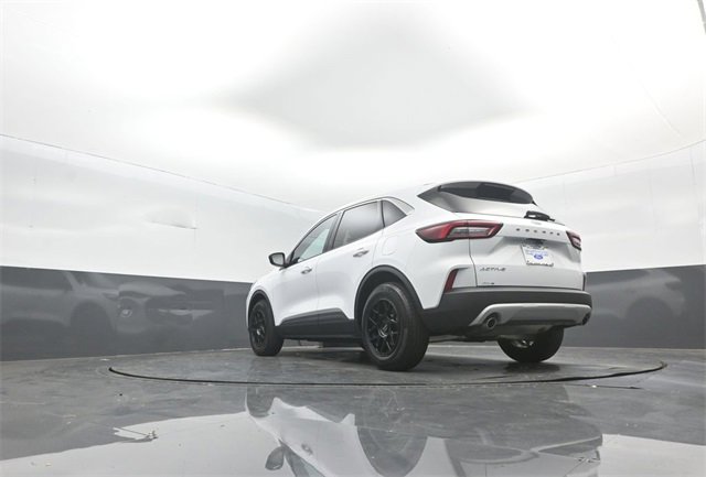 Certified 2024 Ford Escape Active image 28