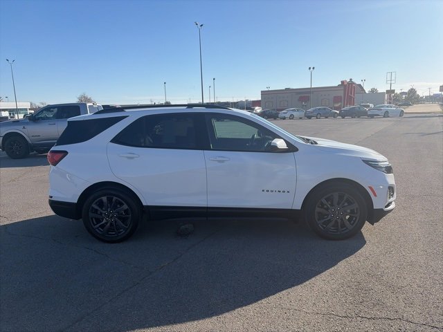 Used 2022 Chevrolet Equinox RS image 7