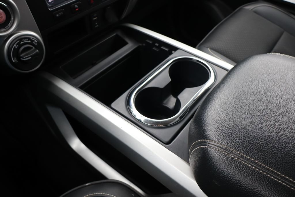 Used 2018 Nissan Titan PRO-4X image 24