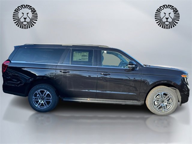 New 2026 Ford Expedition Max Active image 4