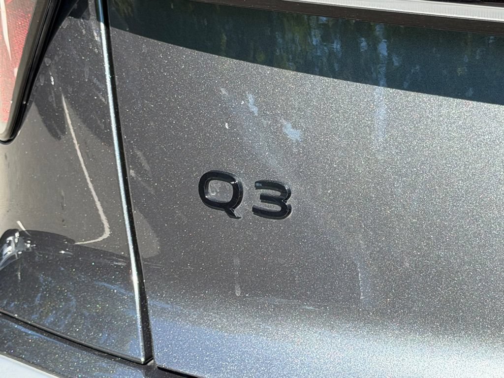 Used 2026 Audi Q3 quattro 2.0T w/ Driver Assistance Package AWD/4WD image 28