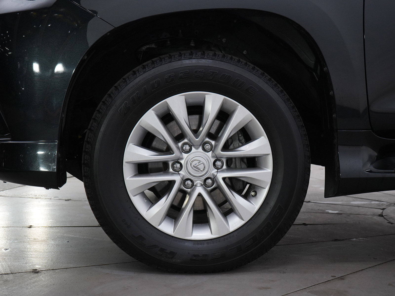 Used 2023 Lexus GX 460 Premium w/ Premium Package image 35