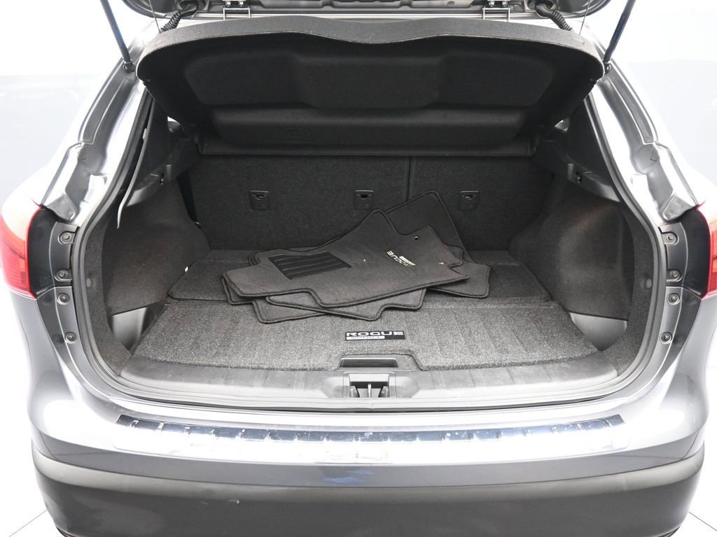 Used 2019 Nissan Rogue Sport S w/ Appearance Package FWD image 21