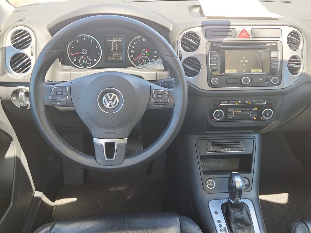 Used 2011 Volkswagen Tiguan S AWD/4WD image 13